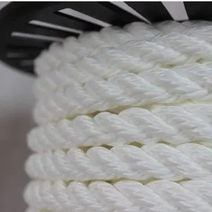 Канат полиамидный 3-х прядный тросовой свивки 22 мм (ПАТ), 230 м — фото превью